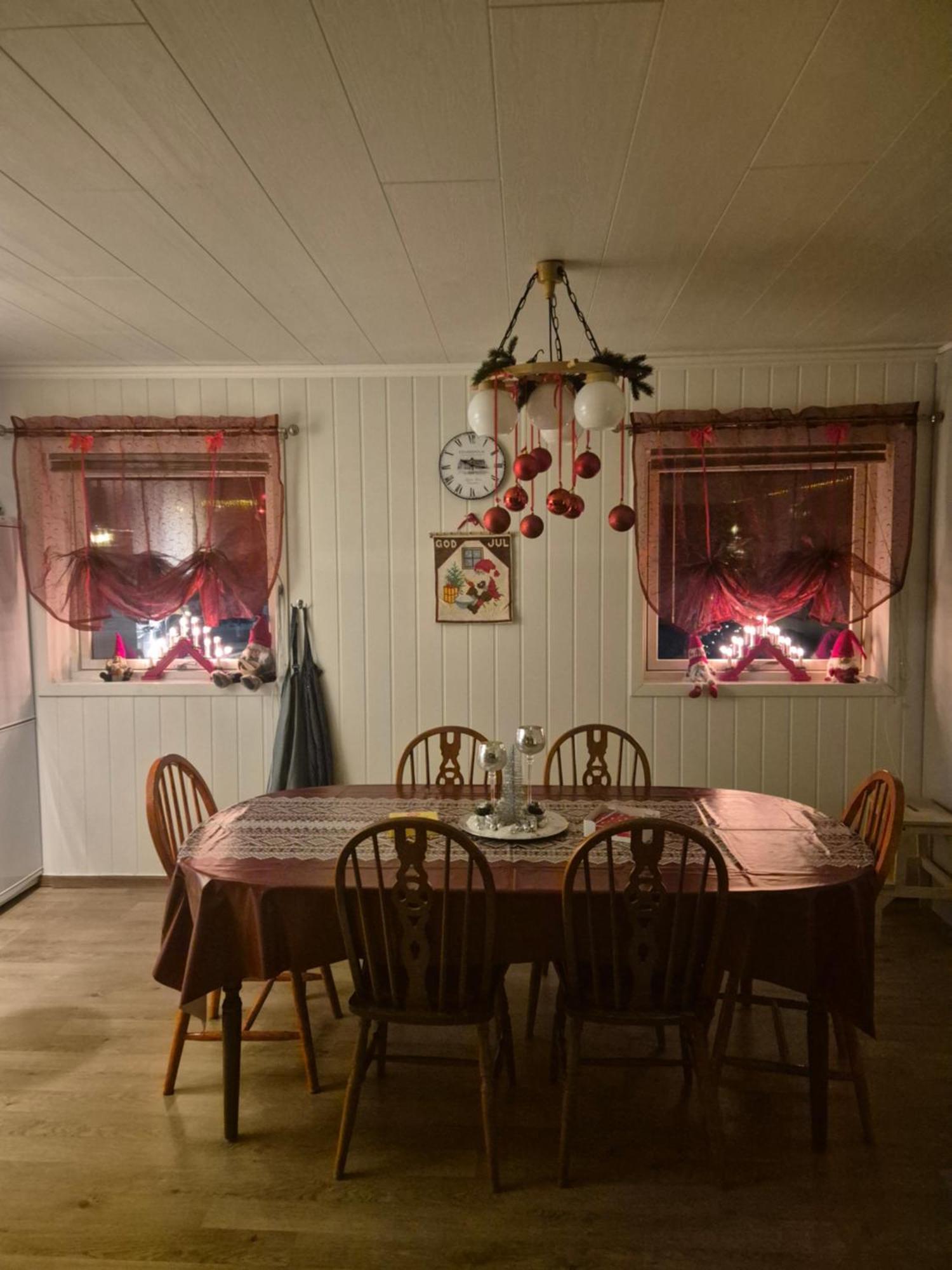 Utsikten Feriehus I Bakkeby Exterior foto
