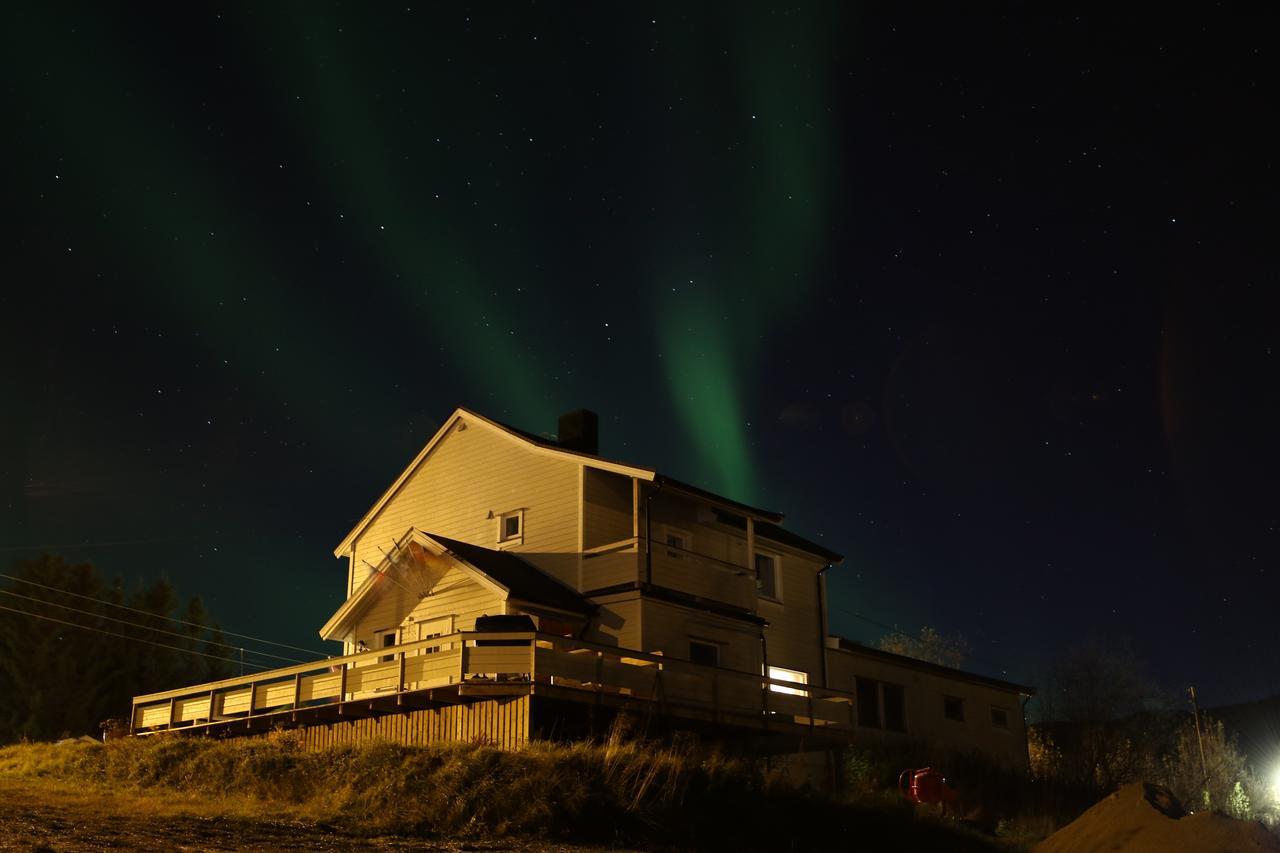 Utsikten Feriehus I Bakkeby Exterior foto
